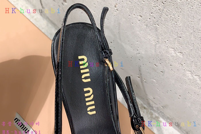 NEW 미우미우 샌들 신상 MU 872240
