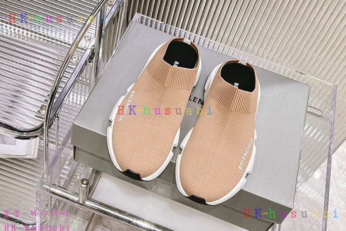 NEW 발렌시아가 신발 신상 B 86607
