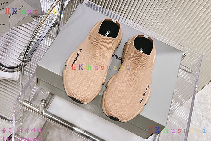 NEW 발렌시아가 신발 신상 B 86604