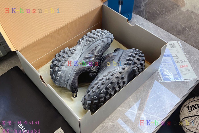 NEW 발렌시아가 신발 신상 B 858800