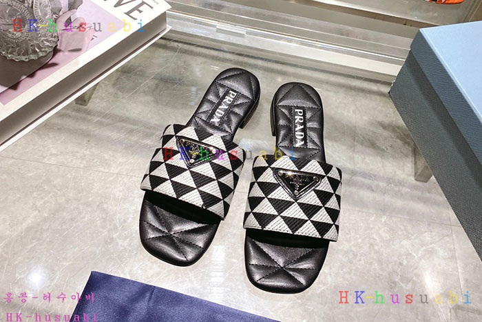 NEW 프라다 샌들 신상 P 325004