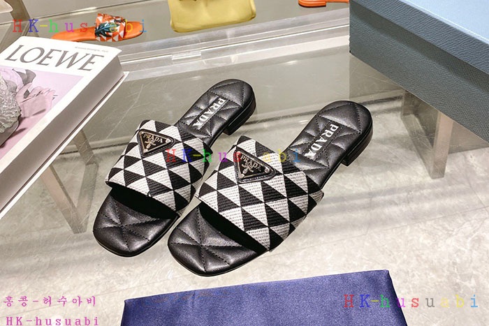 NEW 프라다 샌들 신상 P 325004