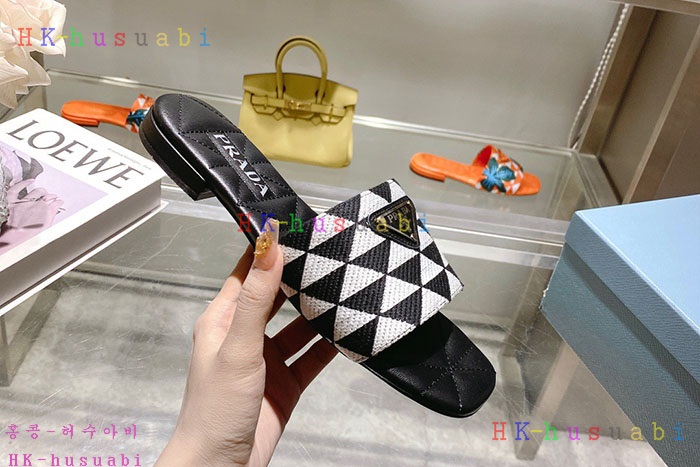NEW 프라다 샌들 신상 P 325004