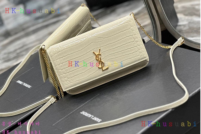 ★미러급★입생로랑 가죽 스트랩 모노그램 폰 홀더 635095-5