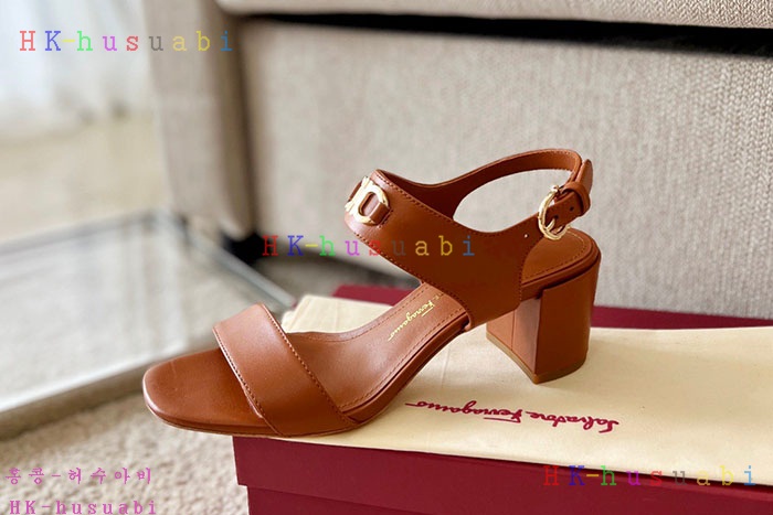 NEW 페라가모 신발 신상 F 6325442