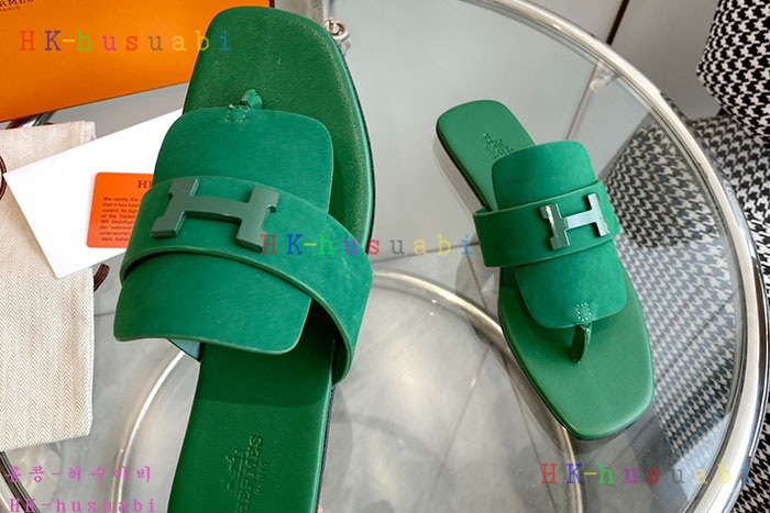 NEW 에르메스 샌들 신상 H 96511035