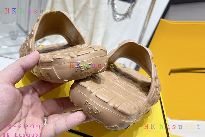 NEW 펜디 신발 신상 FD 968223