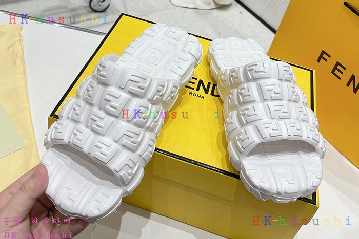 NEW 펜디 신발 신상 FD 968224