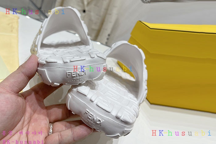 NEW 펜디 신발 신상 FD 968224