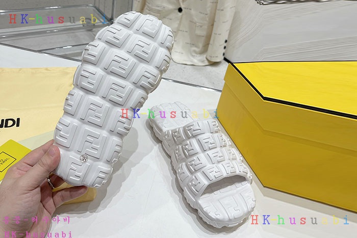 NEW 펜디 신발 신상 FD 968224