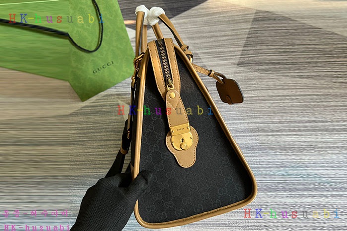 ★미러급★구찌 더블 G 캔버스 더플백 715671-4