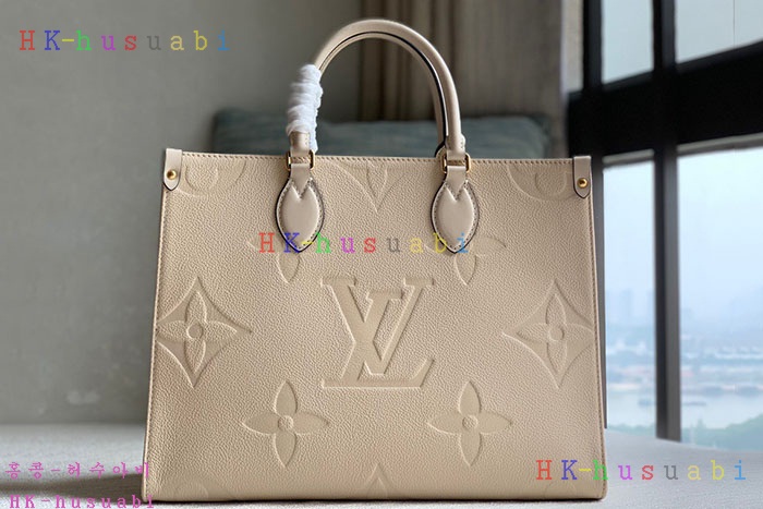 ★미러급★루이비통 온더고 MM 베이지 M46531