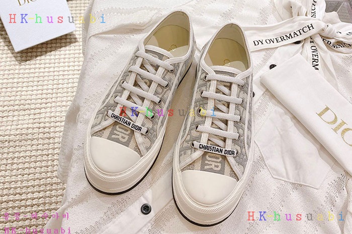 NEW 디올 신발 신상 DR 524008
