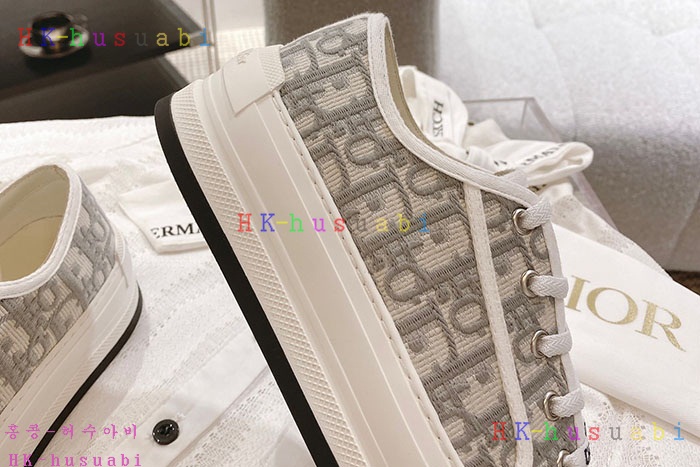 NEW 디올 신발 신상 DR 524008