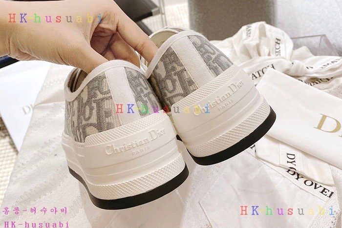 NEW 디올 신발 신상 DR 524008