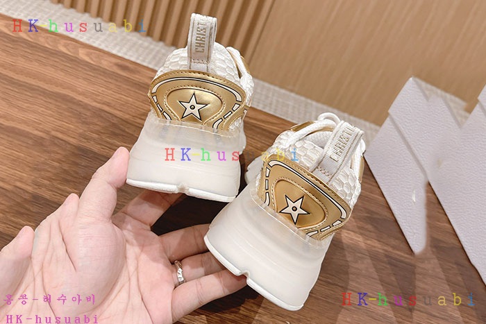 NEW 디올 신발 신상 DR 524112