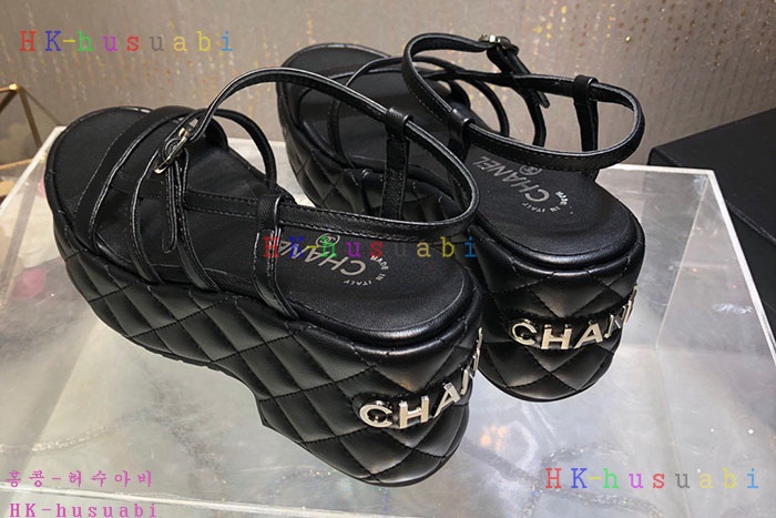 NEW 샤넬 샌들 신상 C 857900