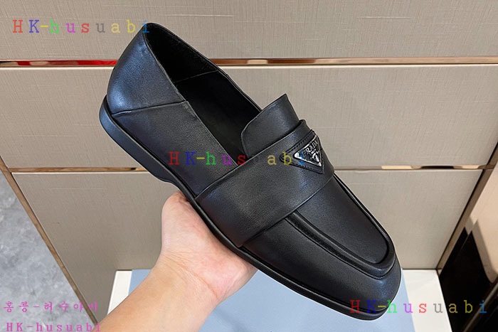 NEW  프라다 신발 신상 P 5899603