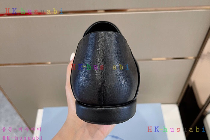 NEW  프라다 신발 신상 P 5899603