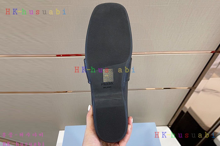 NEW  프라다 신발 신상 P 5899603