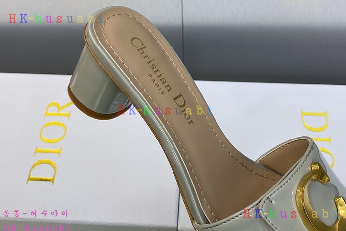 NEW 디올 샌들 신상 DR 925011