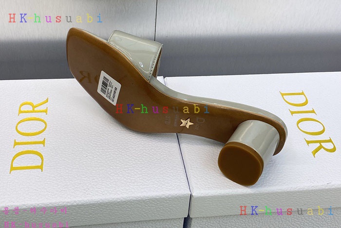 NEW 디올 샌들 신상 DR 925011