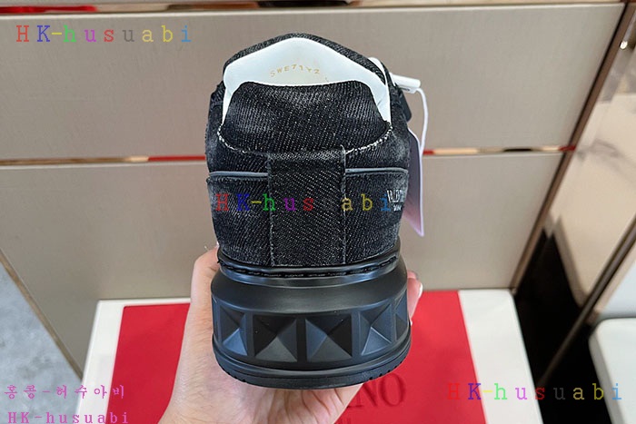 NEW 발렌티노 스니커즈 신상 V  857224