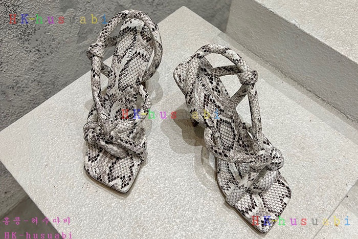 NEW 보테가베네타 신발 신상 BV 588002