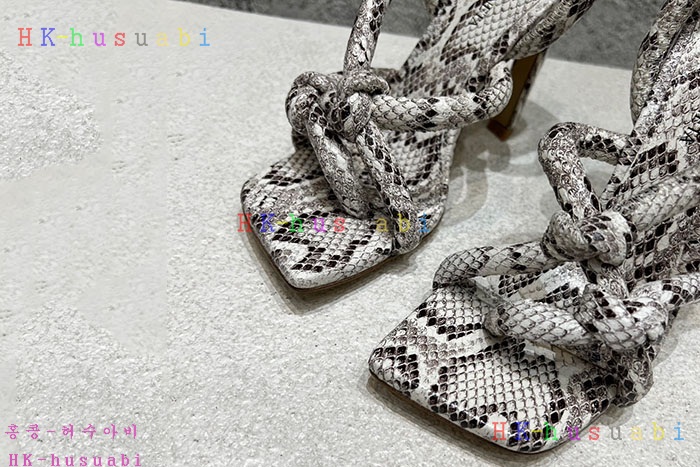 NEW 보테가베네타 신발 신상 BV 588002