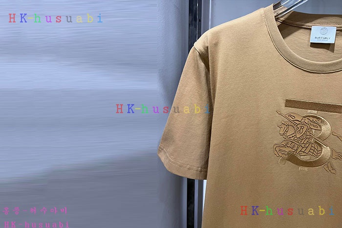 NEW 버버리 반팔티 신상 B  925002
