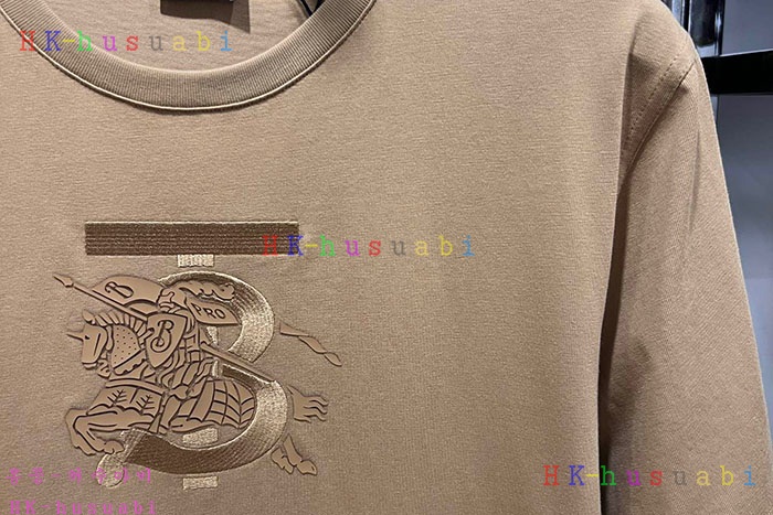 NEW 버버리 반팔티 신상 B  925002