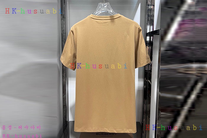 NEW 버버리 반팔티 신상 B  925002