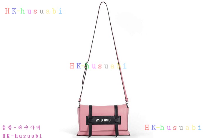 ★미러급★미우미우 레더 메신저백 MU 552001