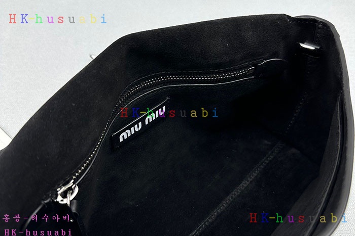 ★미러급★미우미우 레더 메신저백 MU 552001-3