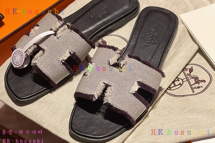 NEW 에르메스 샌들 신상 H 952880