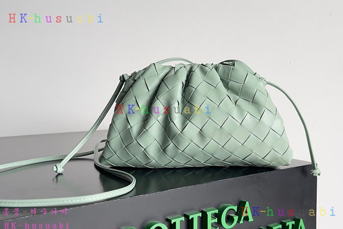 ★미러급★보테가베네타 클러치 585852-7
