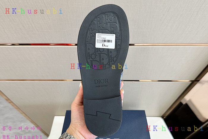NEW 디올 신발 신상 DR 249017