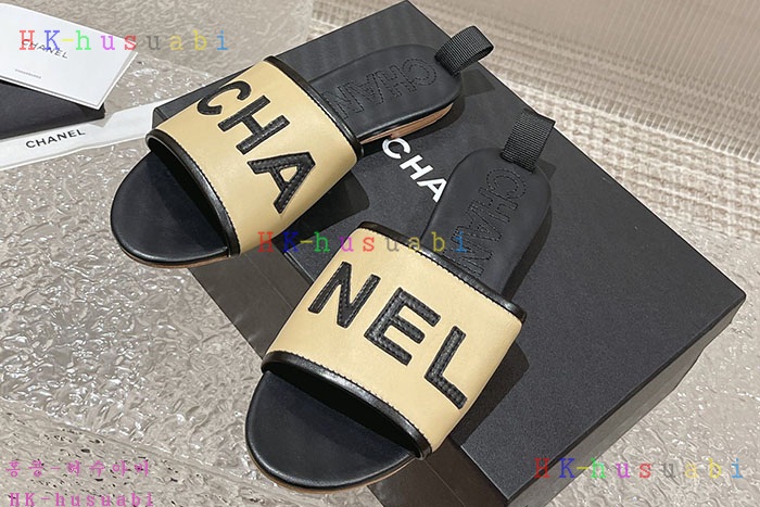 NEW 샤넬 샌들 신상 C 840102