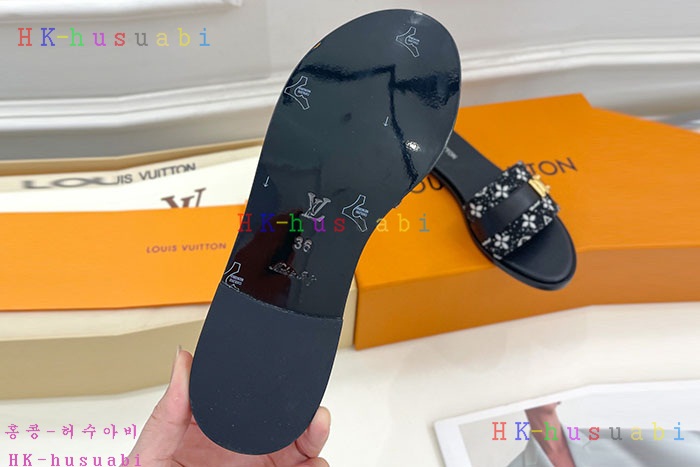 NEW 루이비통 샌들 신상 LV 924012
