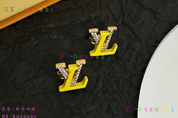 NEW  루이비통 귀걸이 신상 LV 827551