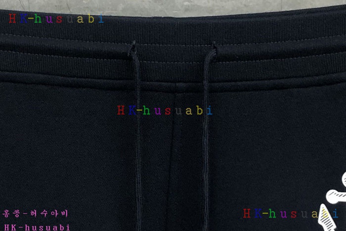 NEW 톰브라운 반바지 신상 TB 858805