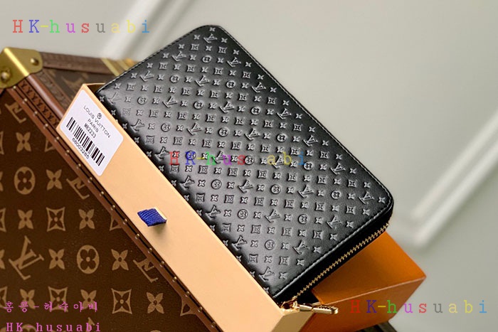 ★미러급★루이비통 여자 지퍼 월렛 M82233