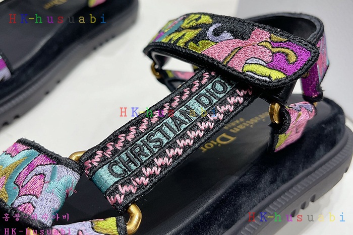 NEW 디올 샌들 신상 DR 966205