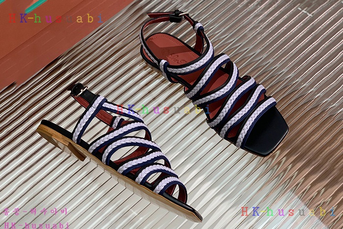 NEW 로로피아나 샌들 신상 L 6250100