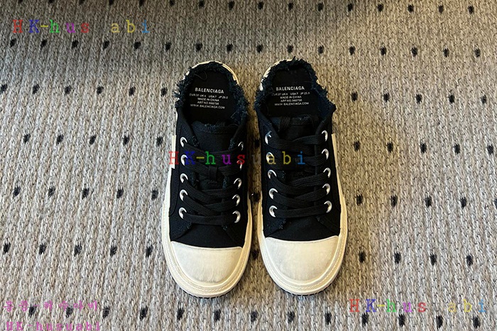 NEW 발렌시아가 신발 신상 B 824007