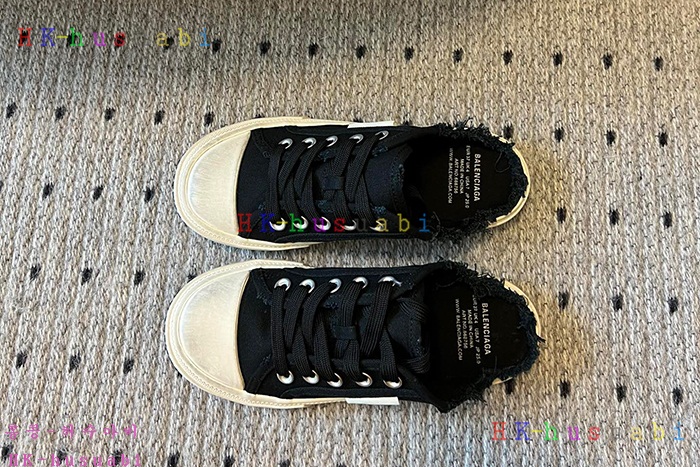 NEW 발렌시아가 신발 신상 B 824007