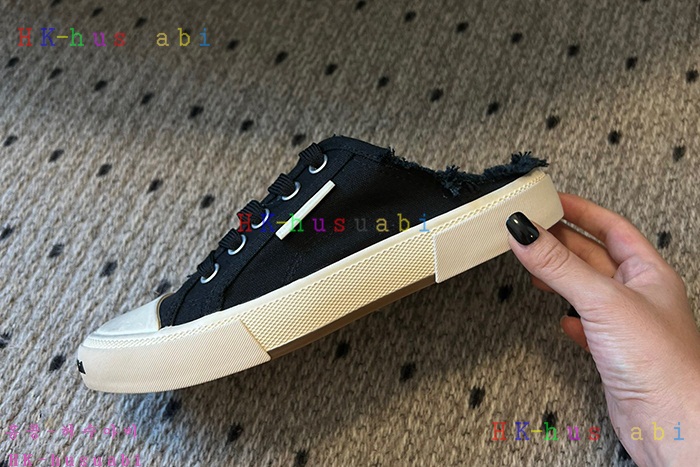 NEW 발렌시아가 신발 신상 B 824007