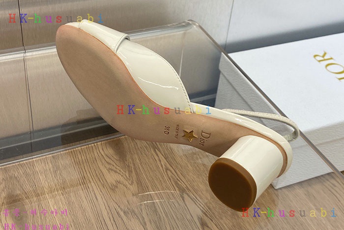 NEW 디올 신발 신상 DR 720016