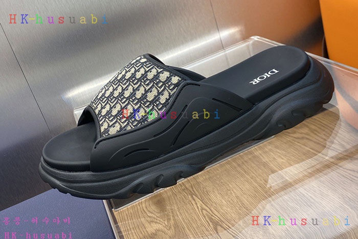 NEW 디올 신발 신상 DR 720017