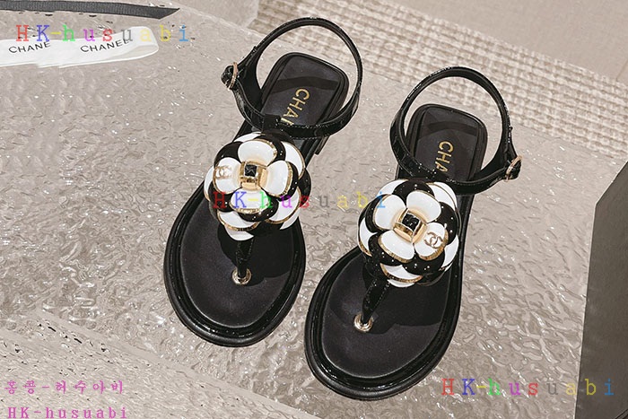 NEW 샤넬 샌들 신상 C 558301
